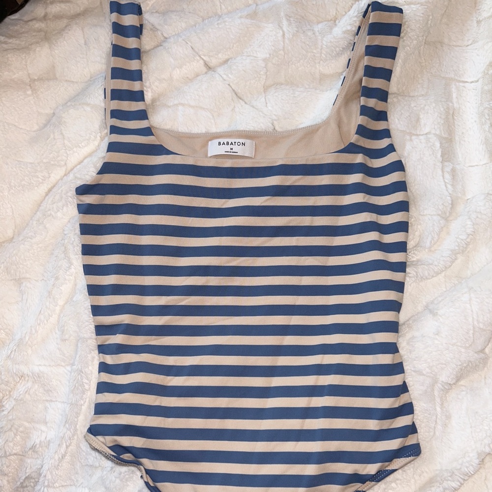 Aritzia babaton contour bodysuit